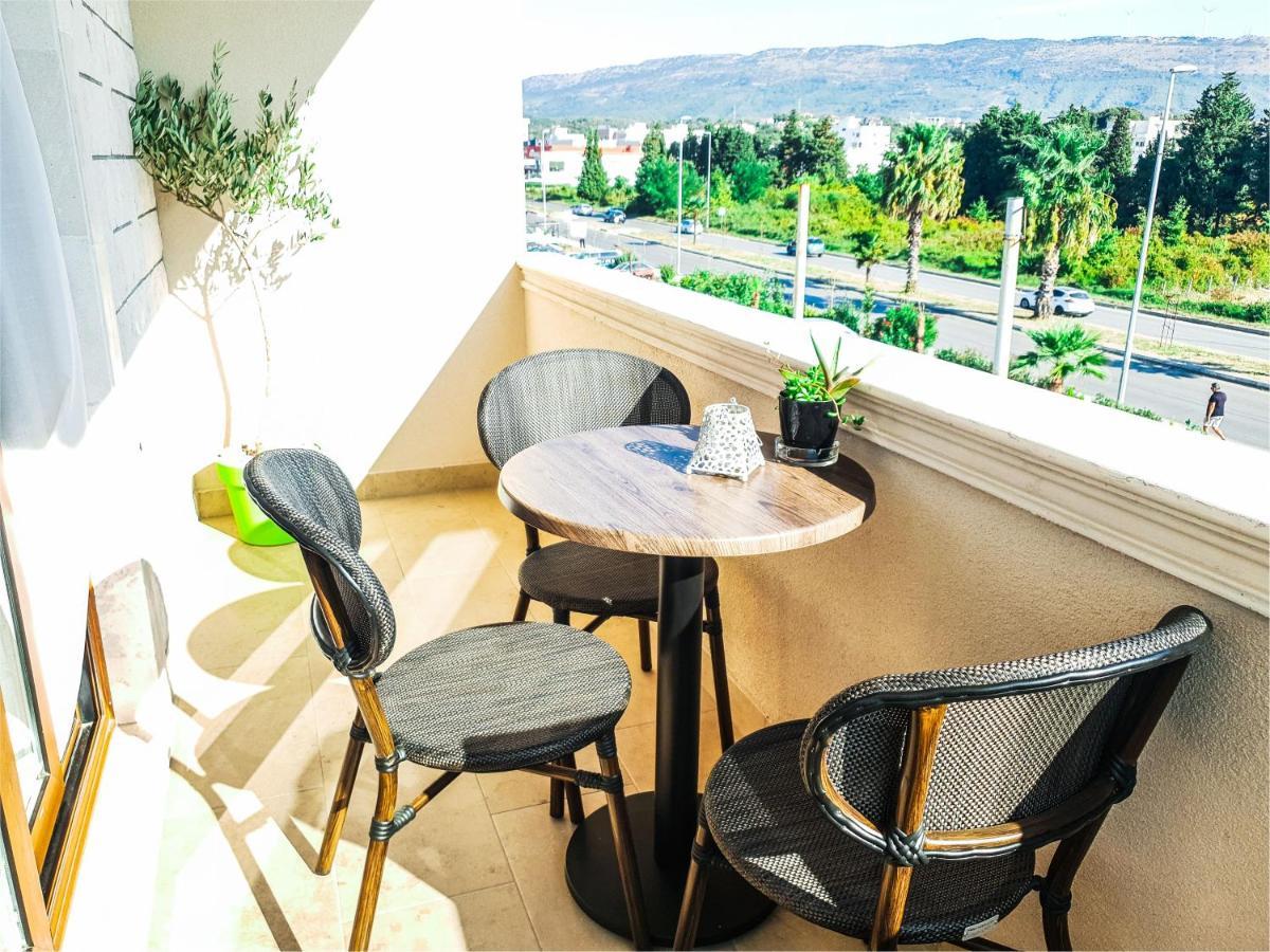 Lacasa Apartments & Restaurant Ulcinj Kültér fotó