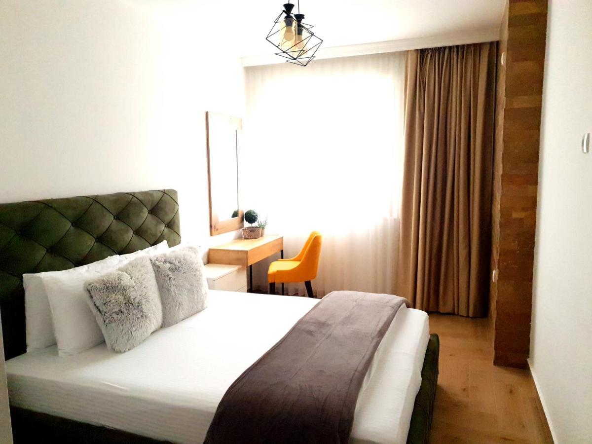 Lacasa Apartments & Restaurant Ulcinj Kültér fotó
