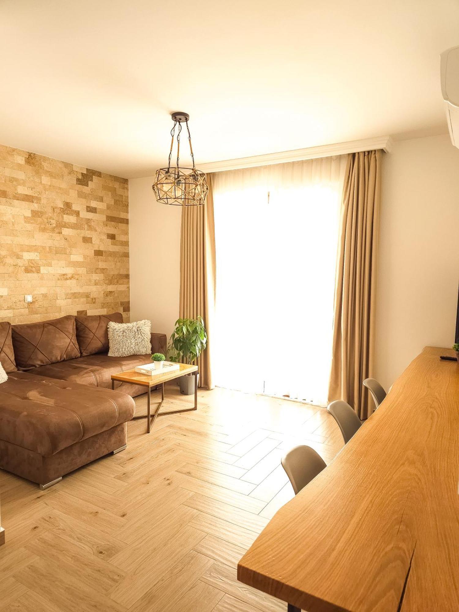 Lacasa Apartments & Restaurant Ulcinj Kültér fotó