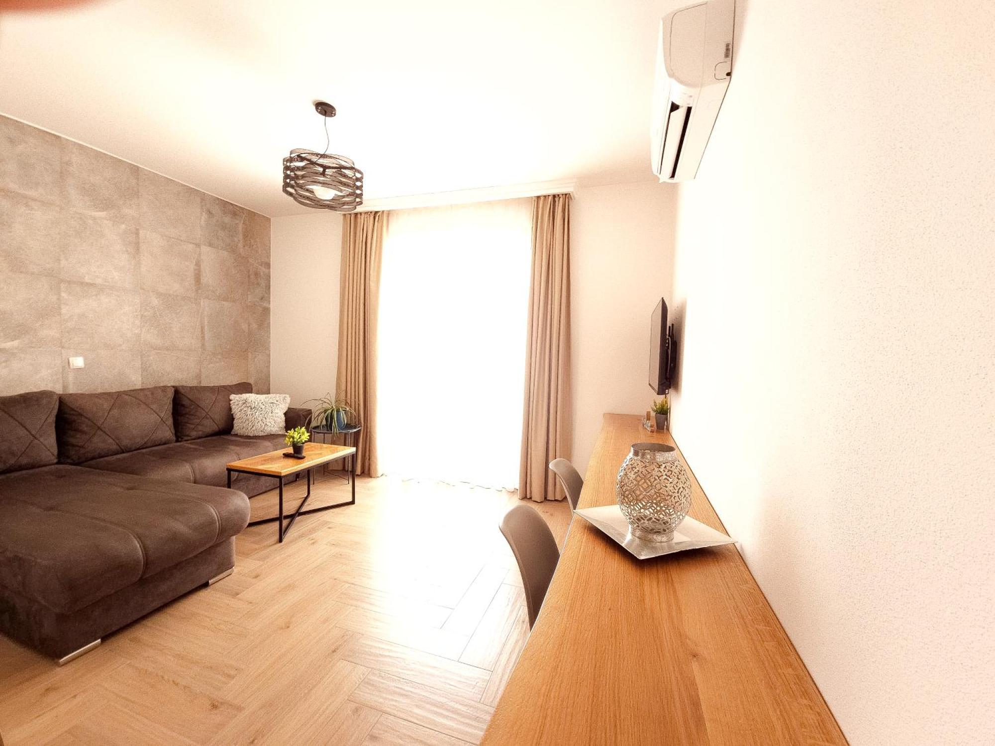 Lacasa Apartments & Restaurant Ulcinj Kültér fotó