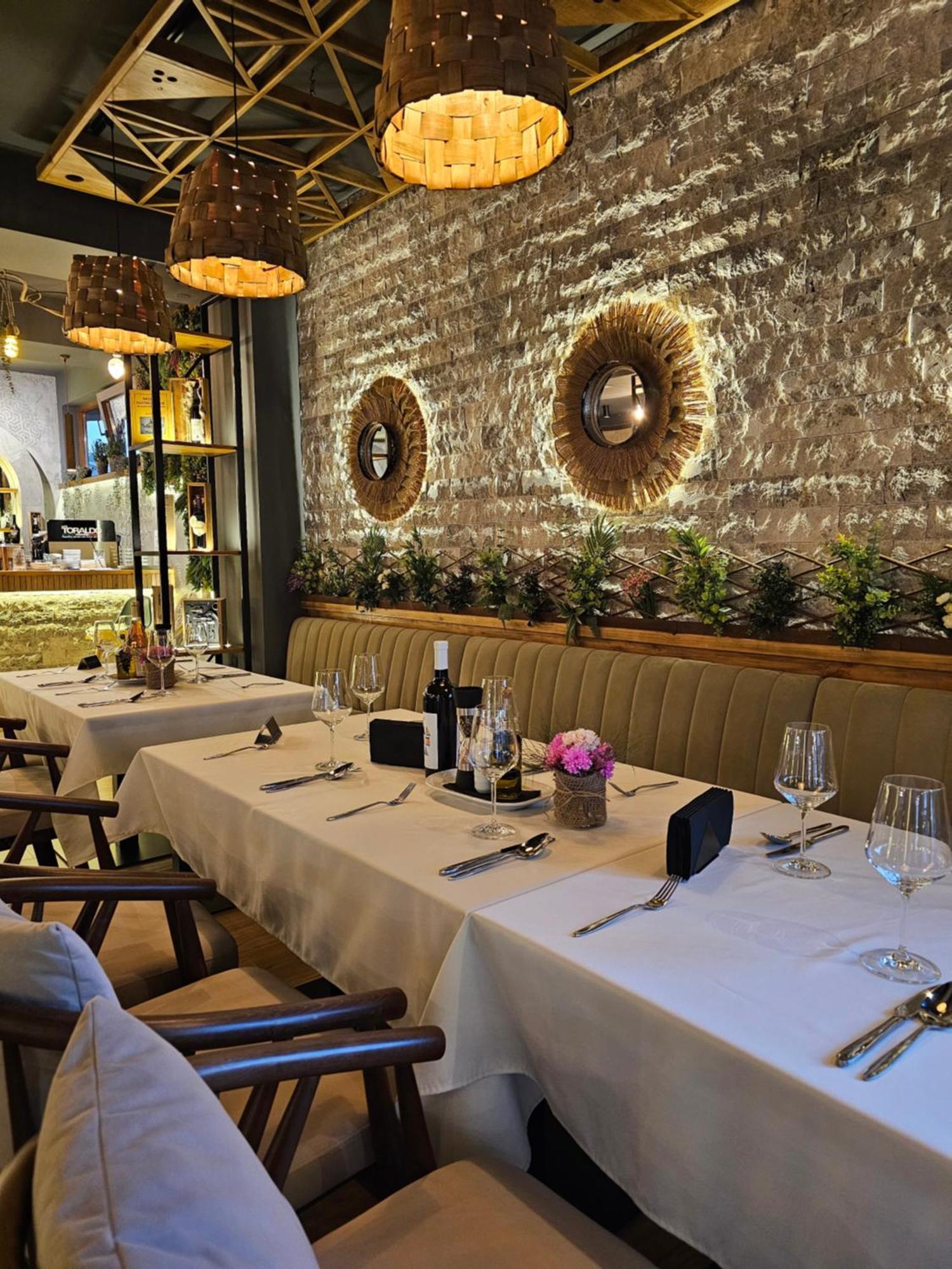 Lacasa Apartments & Restaurant Ulcinj Kültér fotó