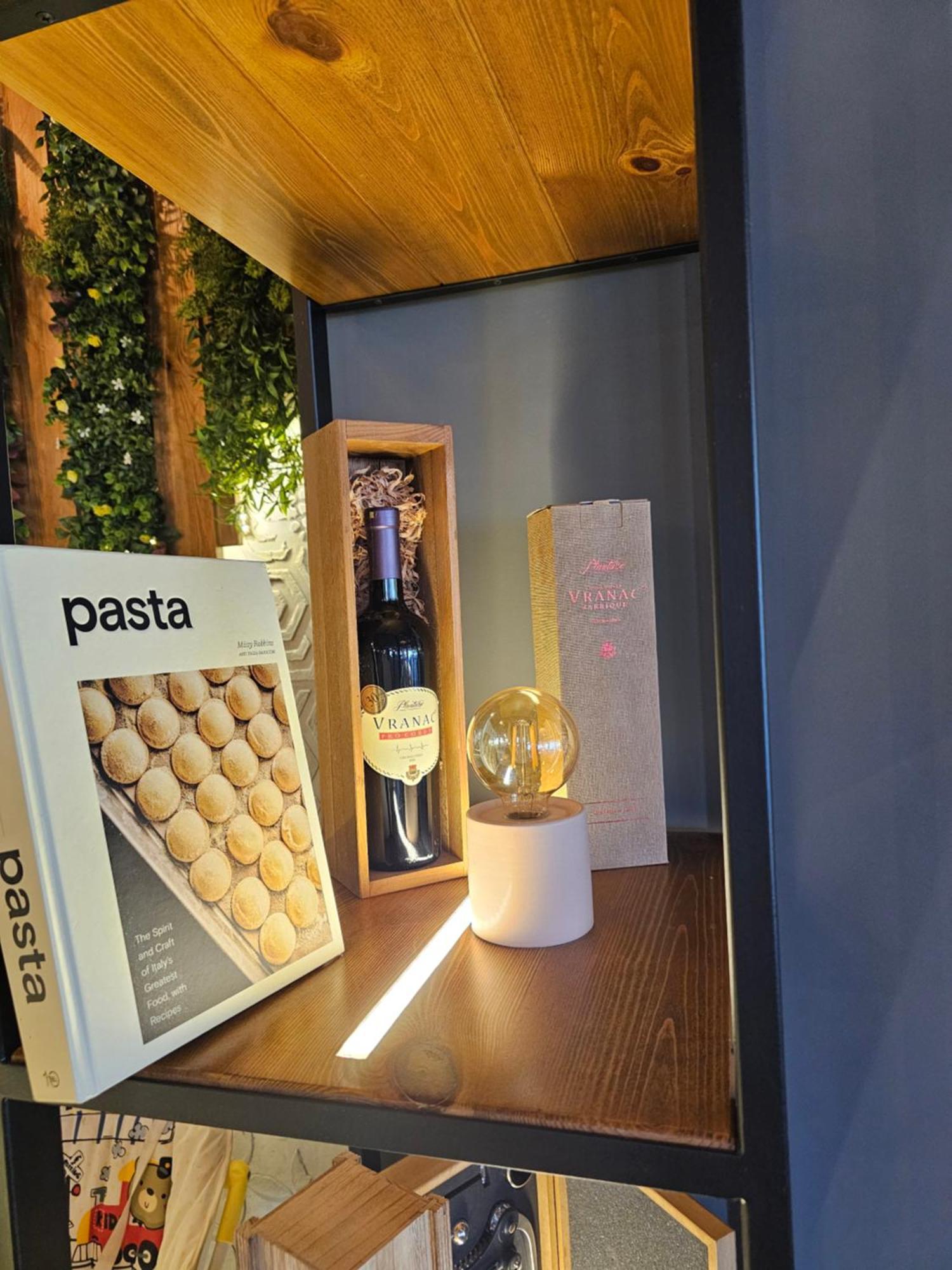 Lacasa Apartments & Restaurant Ulcinj Kültér fotó